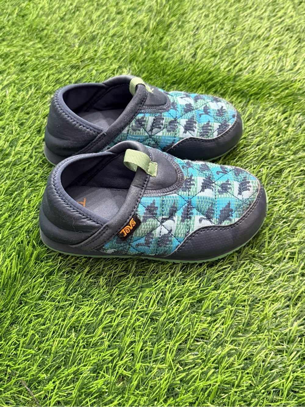 Teva ReEmber Dinoster Dinosaur Slip On Moccasins Ripstop Kids size 12